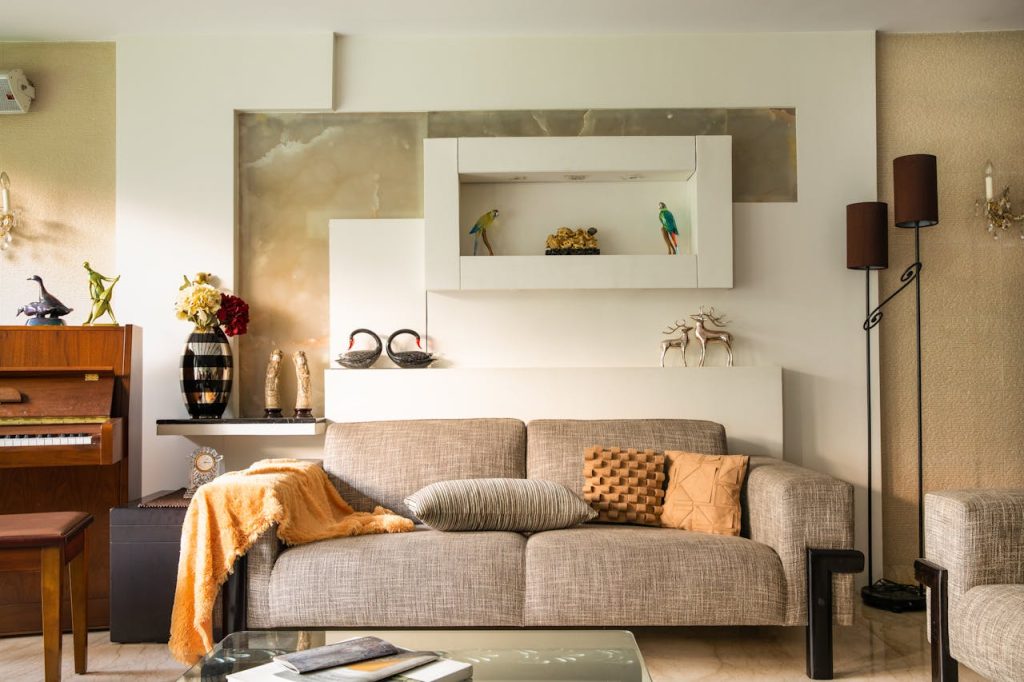 Ein Sofa – das Herzstück des Wohnzimmers. Warum Komfort, Stil und Qualität vom Hersteller entscheidend sind